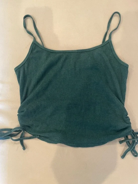 Mixed Women's Tops Bundle (7 total)- Red Dragon Ribbed Tank + Assorted Colors - Picture 3 of 9